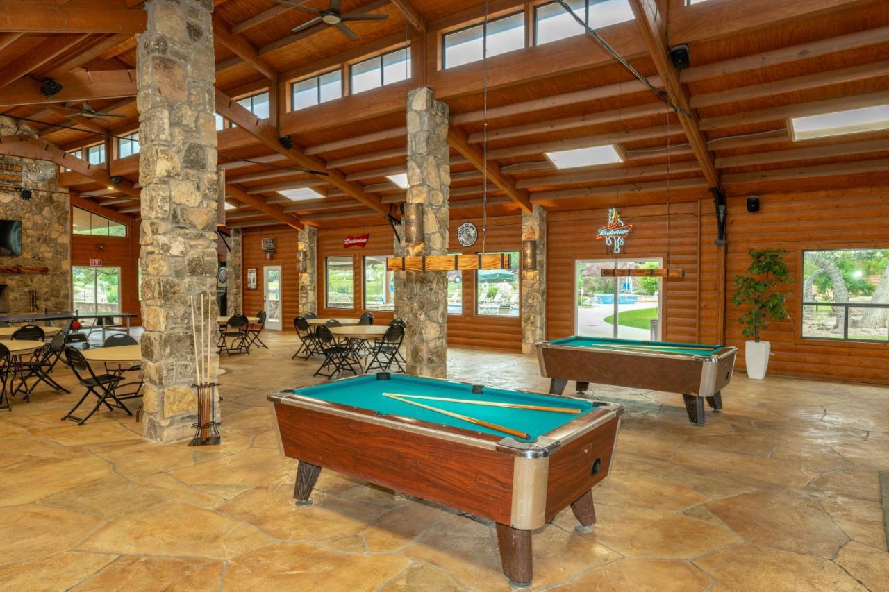 Sun Outdoors Lake Travis Hudson Bend Εξωτερικό φωτογραφία